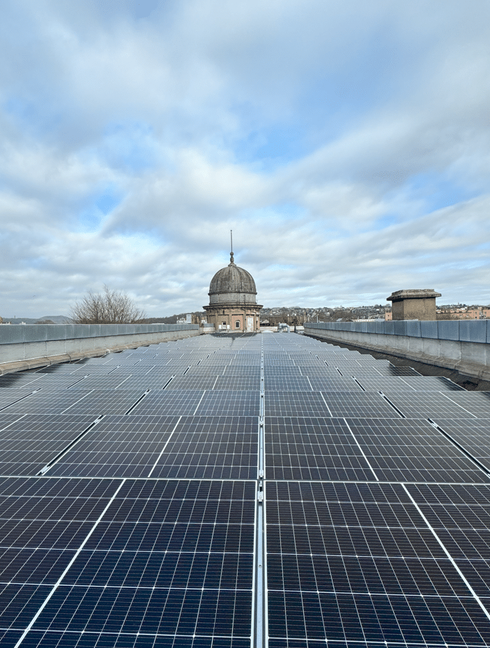SeGEC : Des panneaux photovoltaïques sur le toit des écoles